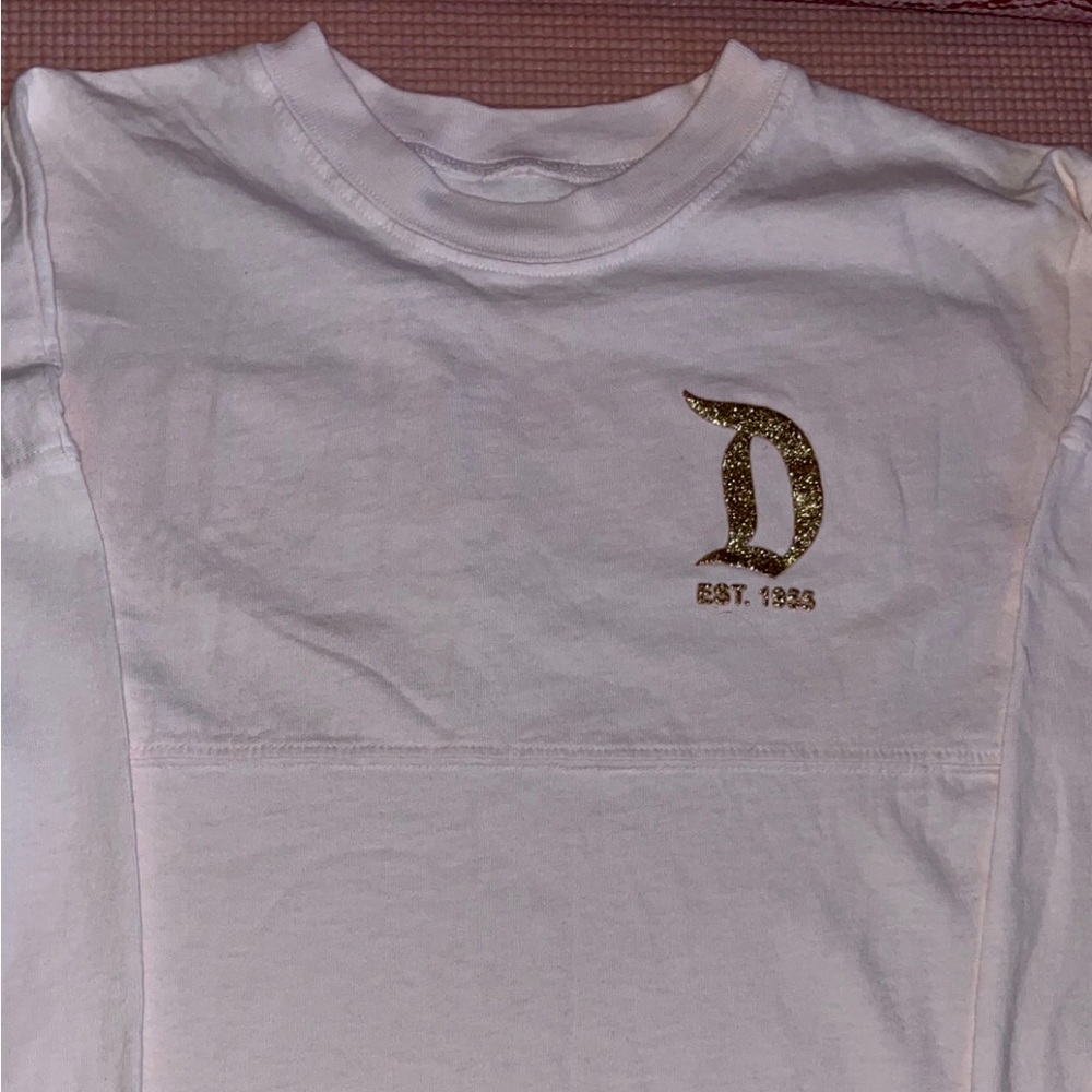 Disneyland long sleeve shirt.